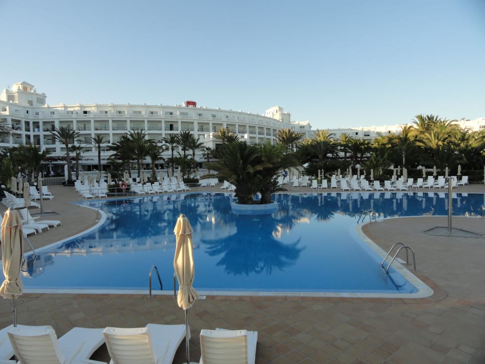 Hotel Riu Palace Maspalomas Poolanlage Hotel Riu Palace Maspalomas Adults Only