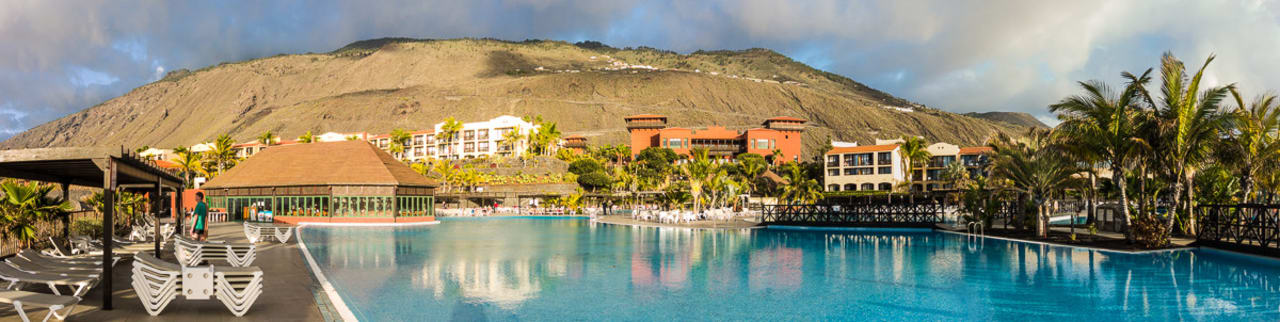 Sehr schöne Poolanlage La Palma Princess