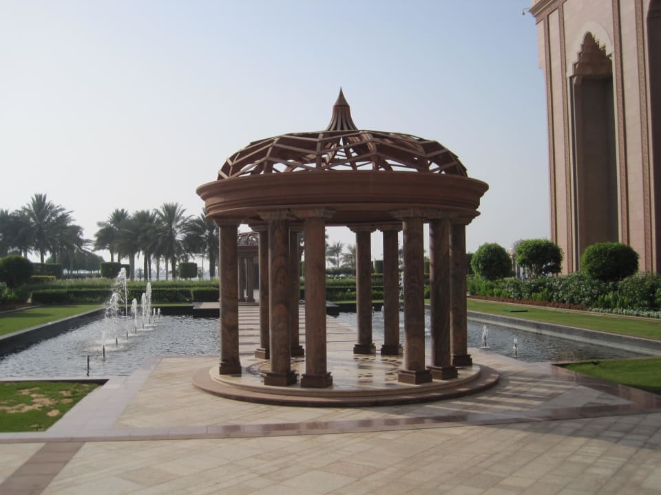 Gartenanlage Emirates Palace Mandarin Oriental