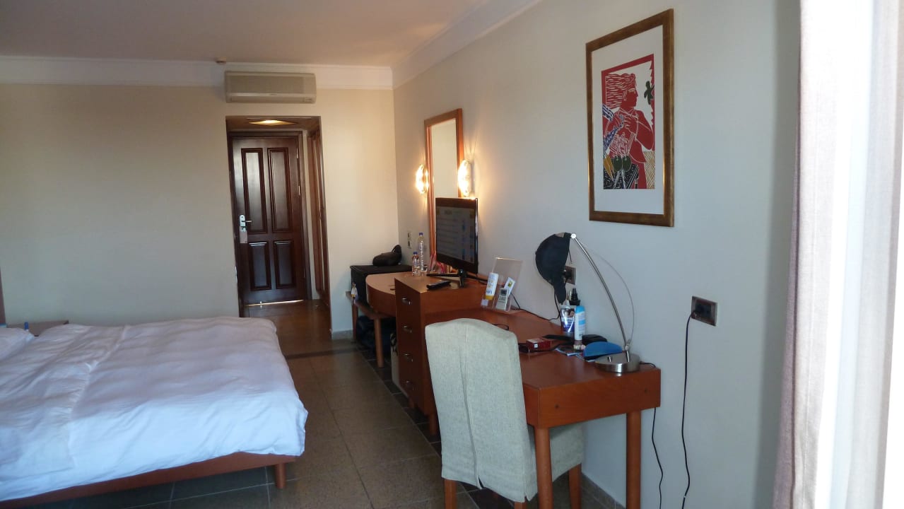 Vom Balkon aus Atlantica Marmari Palace