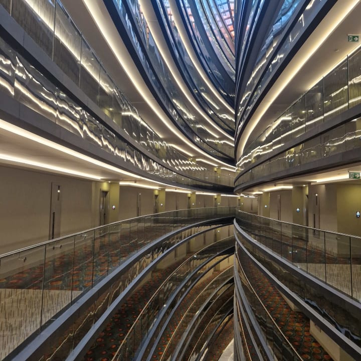 Sonstiges Royal Seginus