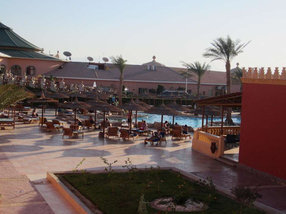 Einer der vielen Pools Pickalbatros Alf Leila Wa Leila Resort - Neverland Hurghada