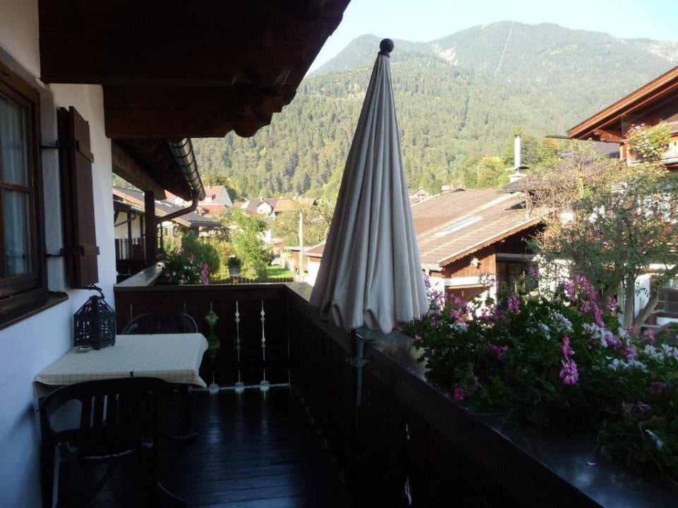 Ausblick auf die Berge Ferienwohnungen Fiakerhof
