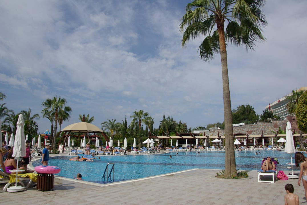 Seitliche Perspektive Saphir Resort & Spa