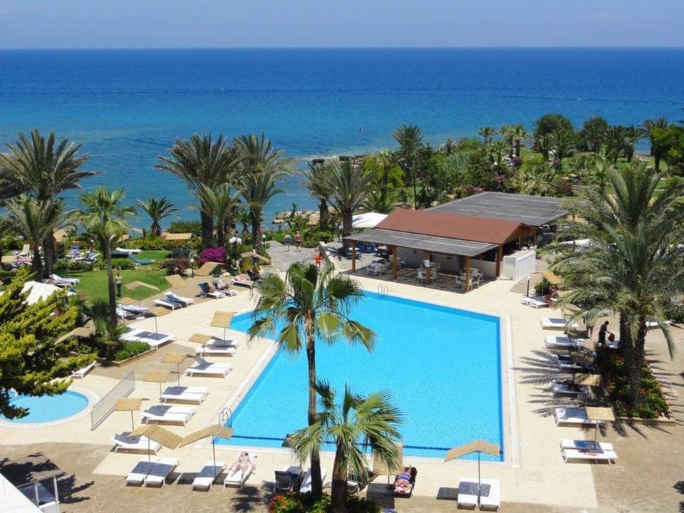 Wow Crystal Springs Beach Hotel