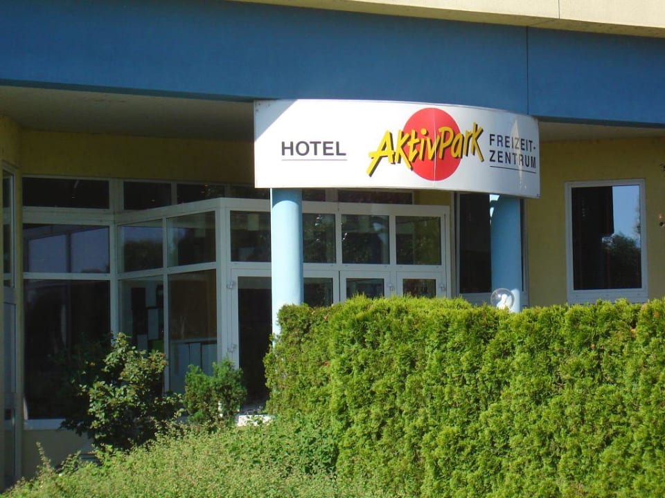 Eingang Sporthotel Aktivpark Güssing