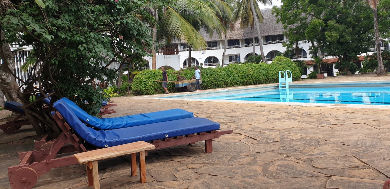 Pool Reef Hotel Mombasa