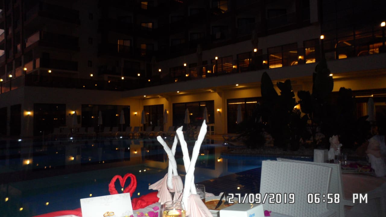 Gastro Glamour Resort & Spa