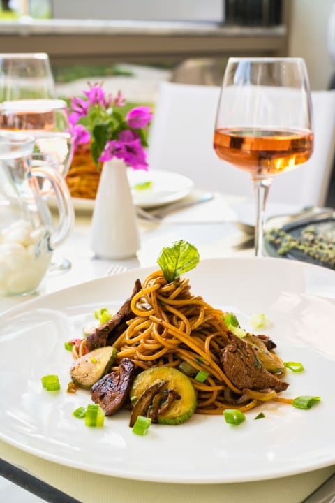 Gastro Hotel Chrousso Village