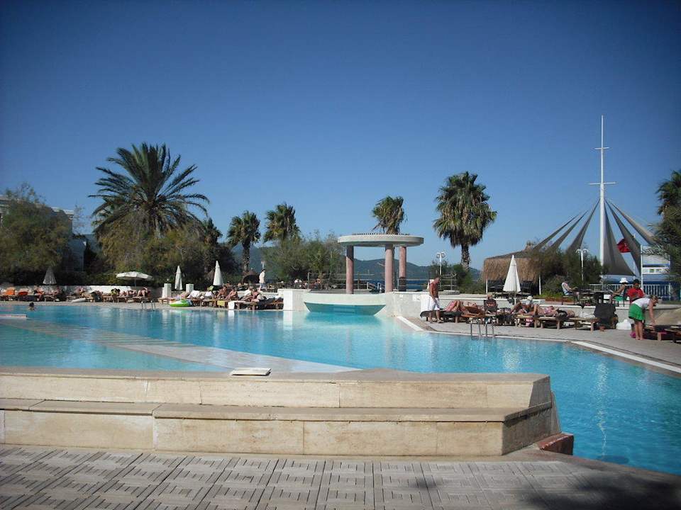 Pool NOA Hotels Bodrum Beach Club
