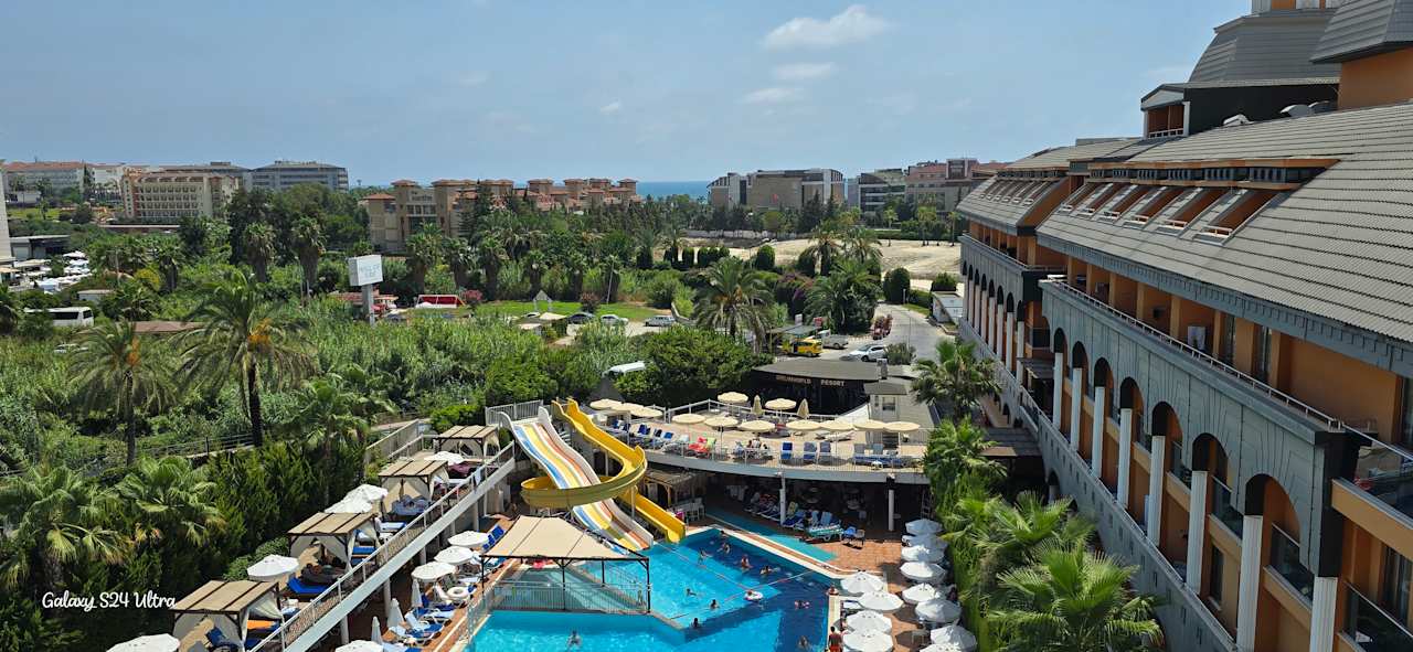 Ausblick Dream World Resort & Spa