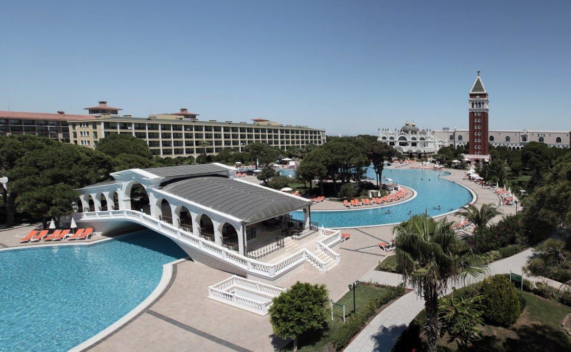 "Rialto bridge & pool" Hotel Venezia Palace Deluxe (Kundu