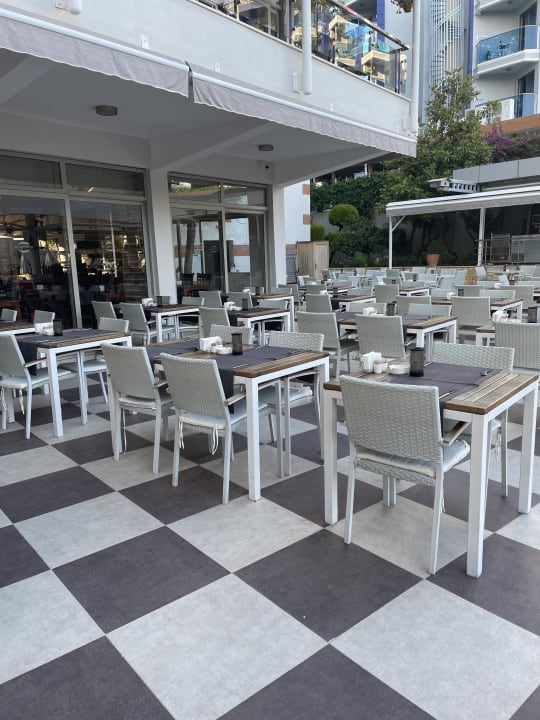 Gastro Hotel Grand Okan
