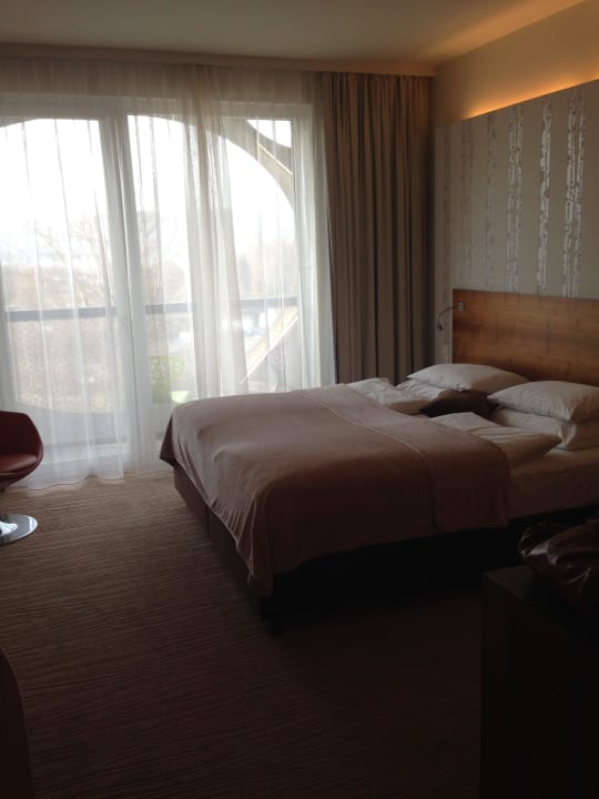Zimmer im 4. Stock Das Seepark Wörthersee Resort