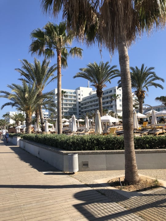 Außenansicht Hotel Sunrise Beach