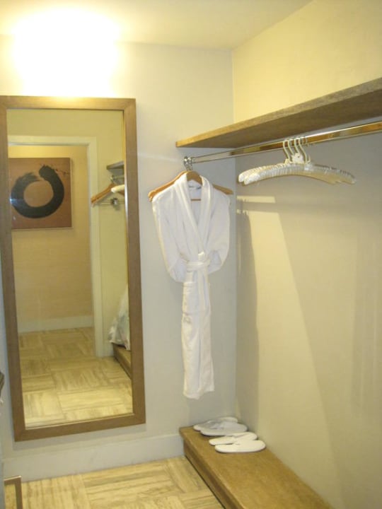 Begehbarer Kleiderschrank The Tides South Beach