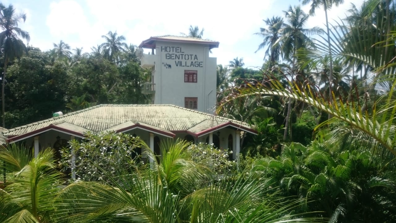 Außenansicht Hotel Bentota Village