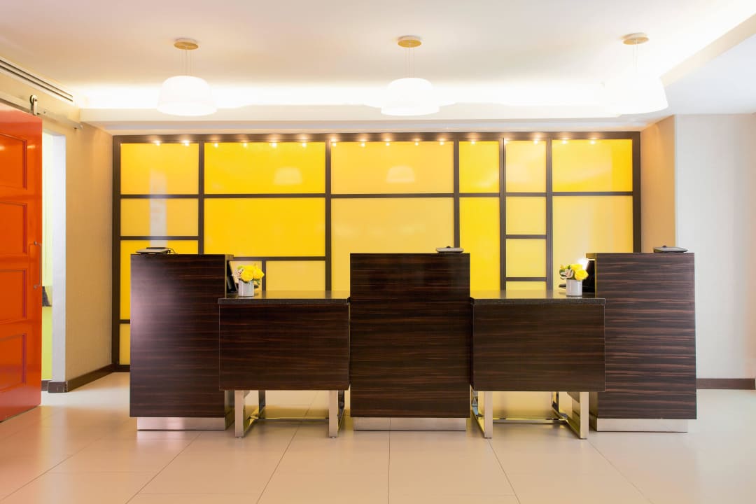 Hotel Front Desk Residence Inn by Marriott New York Manhattan/Midtown East