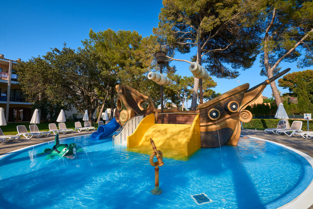 Neue Poolanlage  Protur Floriana Resort Aparthotel