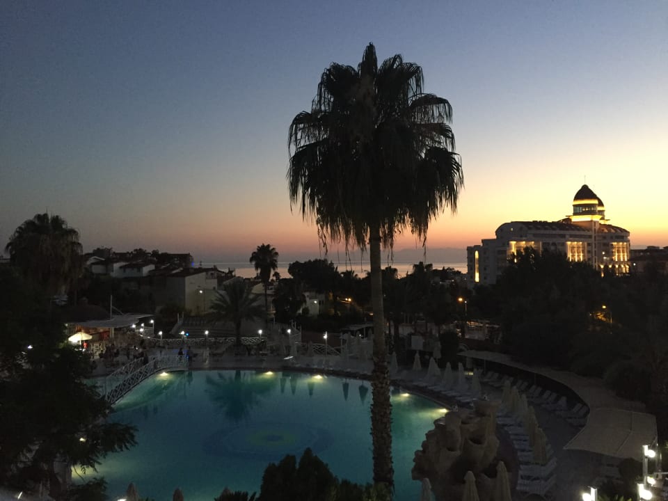 Ausblick Seaden Corolla Hotel