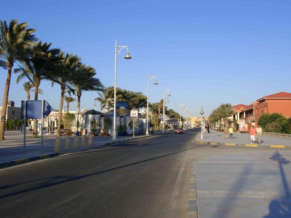 Promenade Giftun Azur Resort