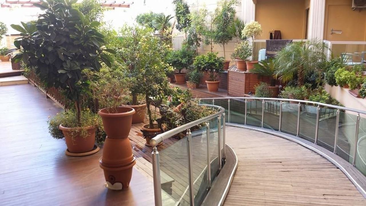 Der Eingang Tac Premier Hotel & Spa