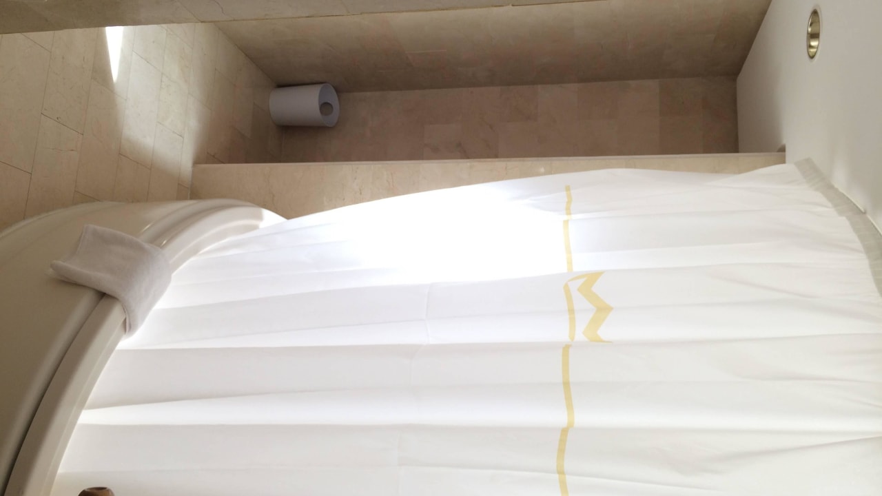 Badewanne WC dahinter Hotel Riu Palace Jandia