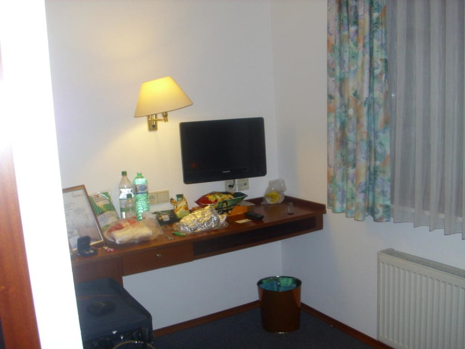 Zimmer TV  Gästehaus 329