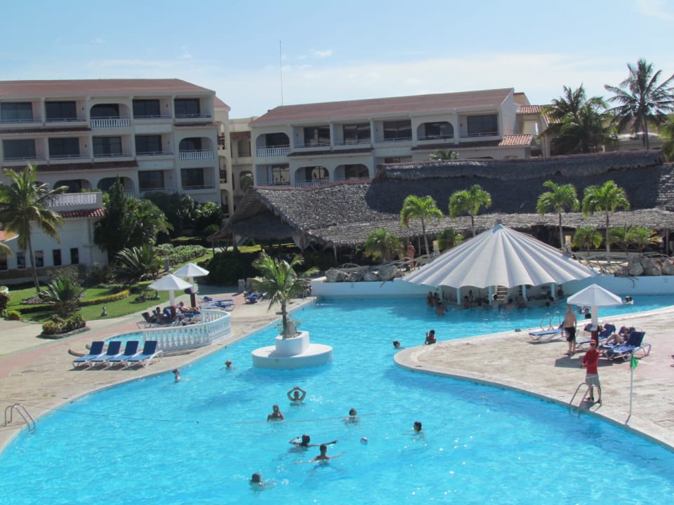 Pool Sol Rio De Luna y Mares