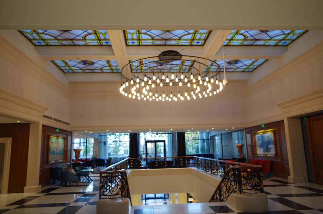 Lobby Astor Garden Hotel