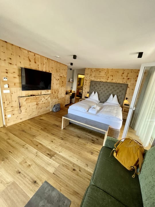 Zimmer DAS ROYAL Obereggen