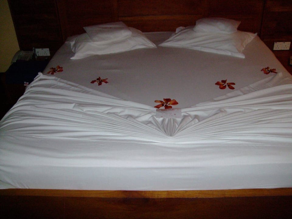 Bett NH Collection Maldives Reethi Resort