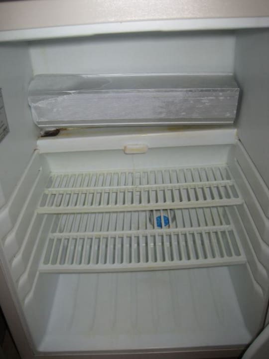 Kühlschrank Club Turtas Beach Hotel