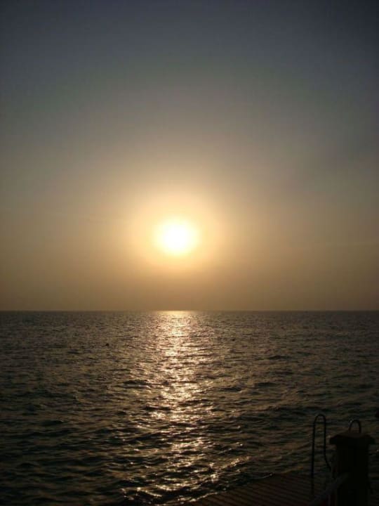 Закат Voyage Belek Golf & Spa