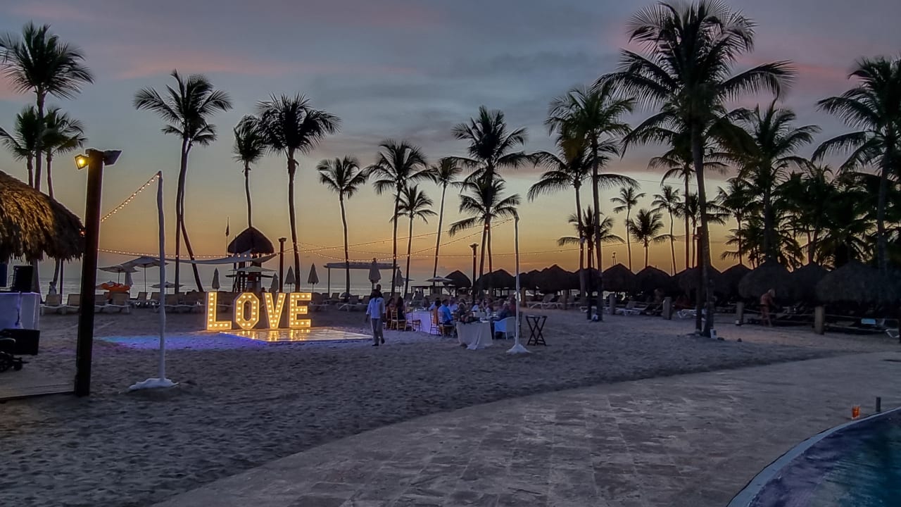 Strand Dreams Dominicus La Romana