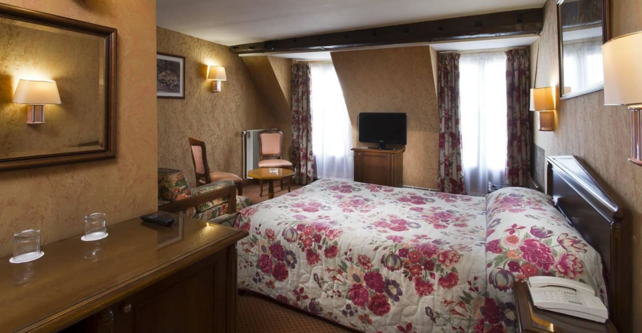 Guest Room Hotel Inter Meslay Republique