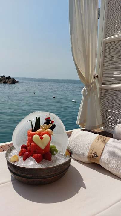 Strand Rubi Platinum Sign