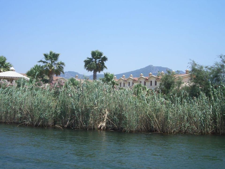 Vom Fluß aus betrachtet Dalyan Resort