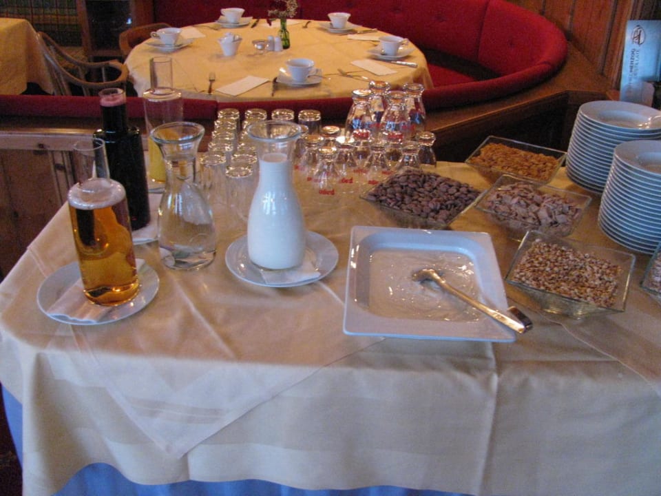 Frühstück Hotel Hahnbaum