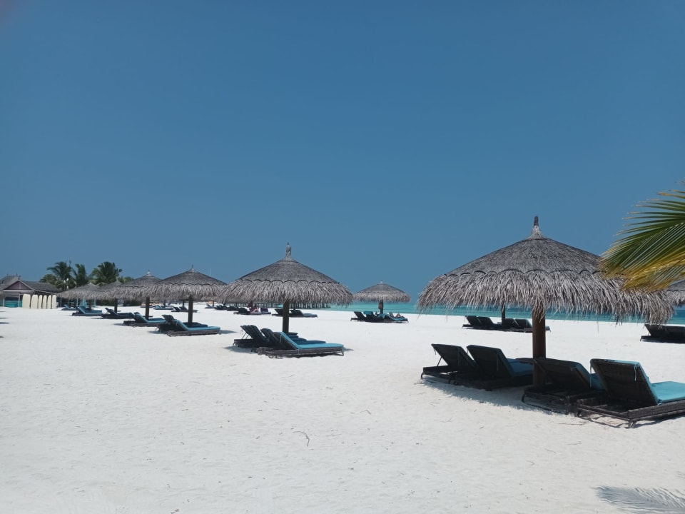 Strand Constance Moofushi Maldives