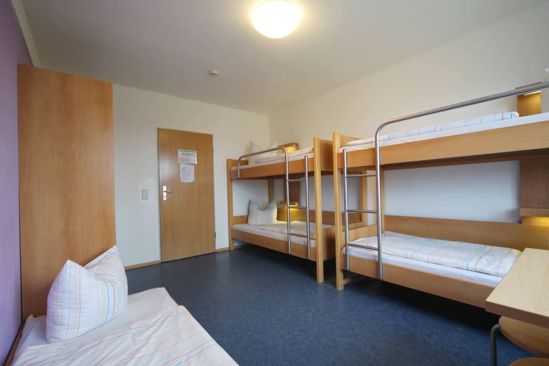 4-Bettzimmer mit Aufbettung DJH Jugendherberge Sellin