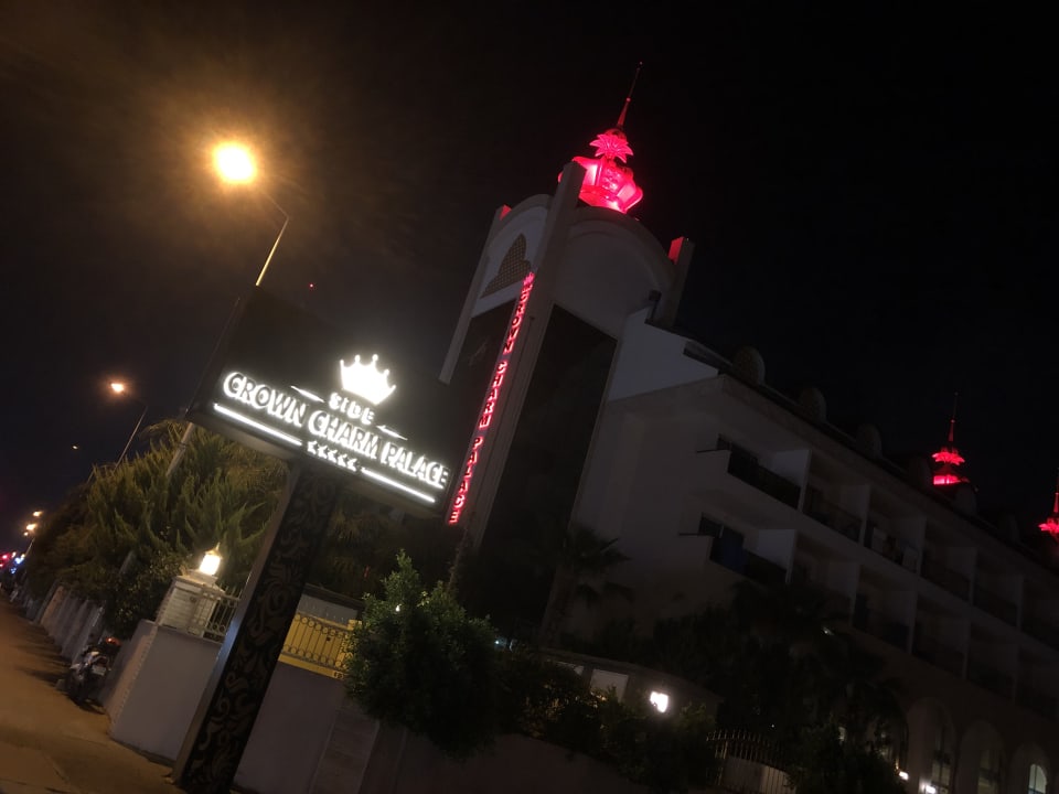 Außenansicht Well Palace Side