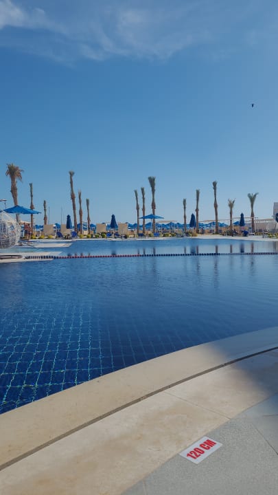 Pool Pickalbatros Blu Spa Resort