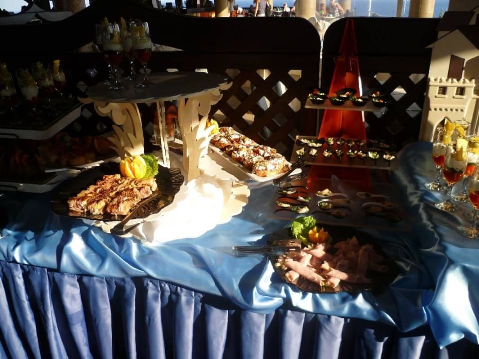Buffet von einem Abend Hotel Kalithea Horizon Royal