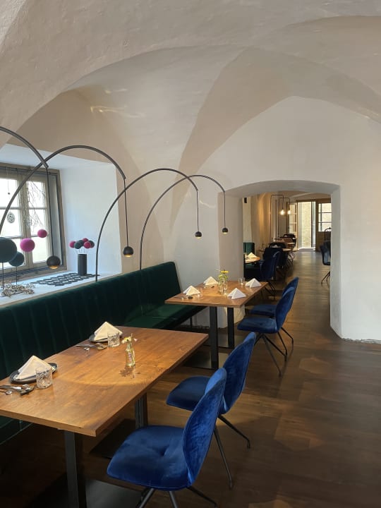 Gastro Flurin Suites