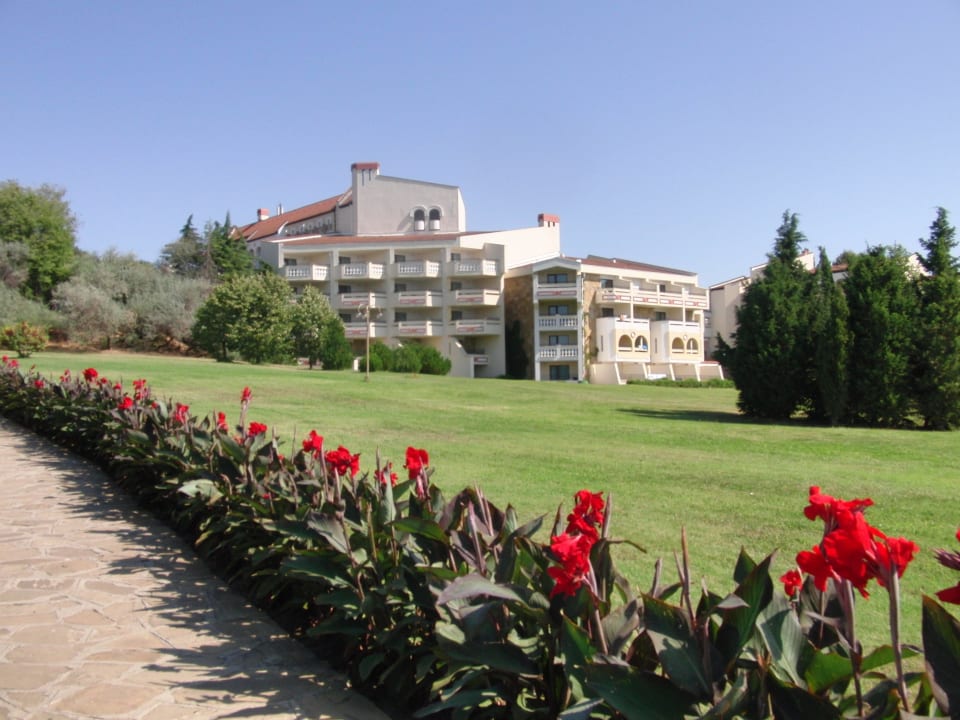 Blick vom Blumenweg zum Pelican Duni Royal Pelican Resort