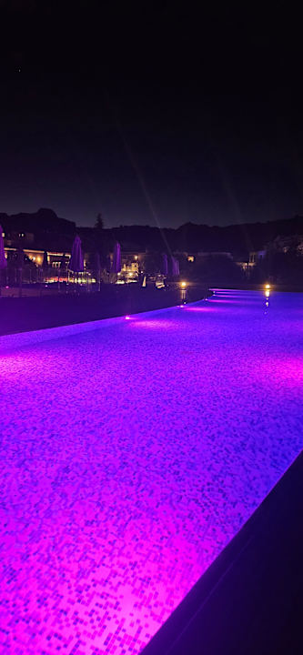 Pool Blue Lagoon Village