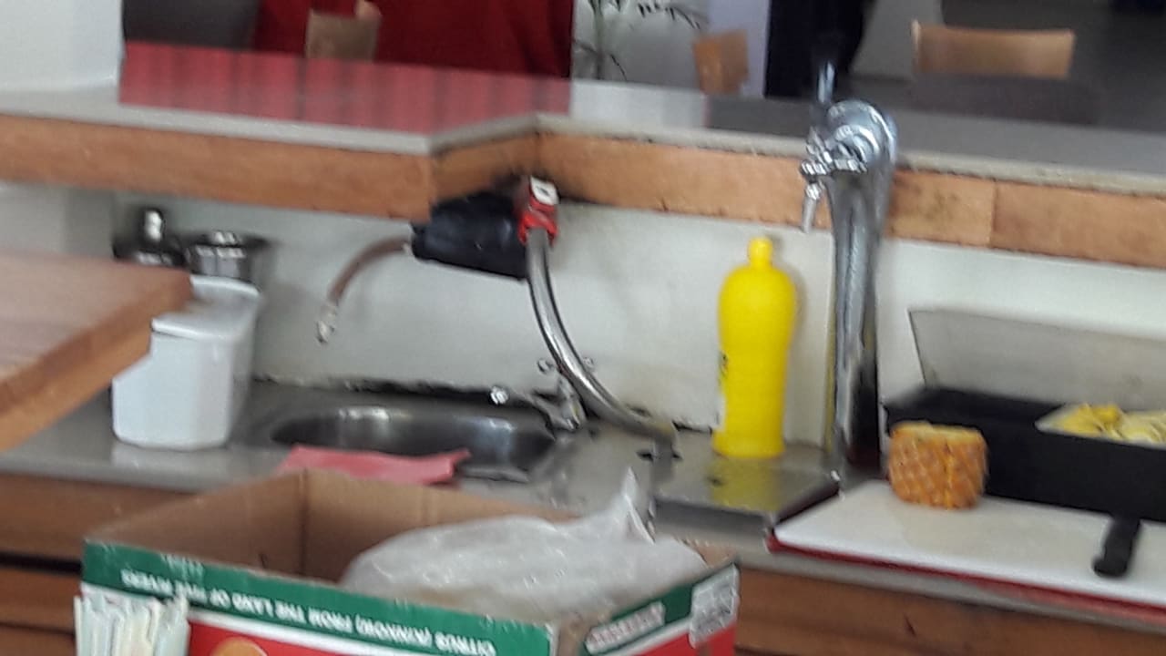 Gastro Le Peninsula Bay Beach Resort & Spa