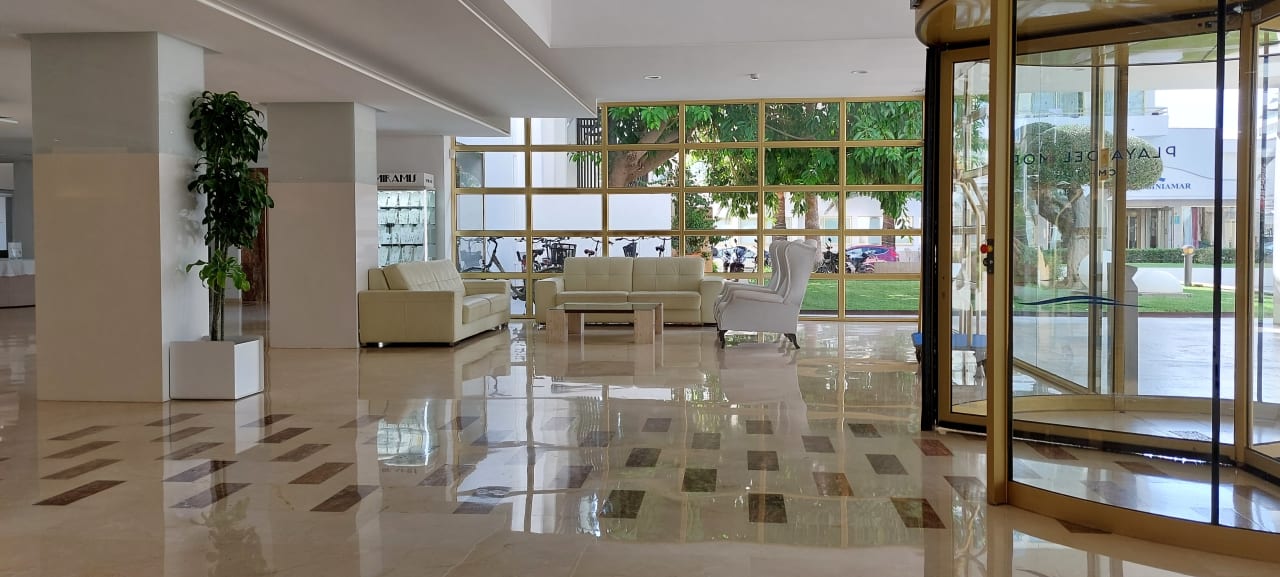 Lobby CM Playa del Moro
