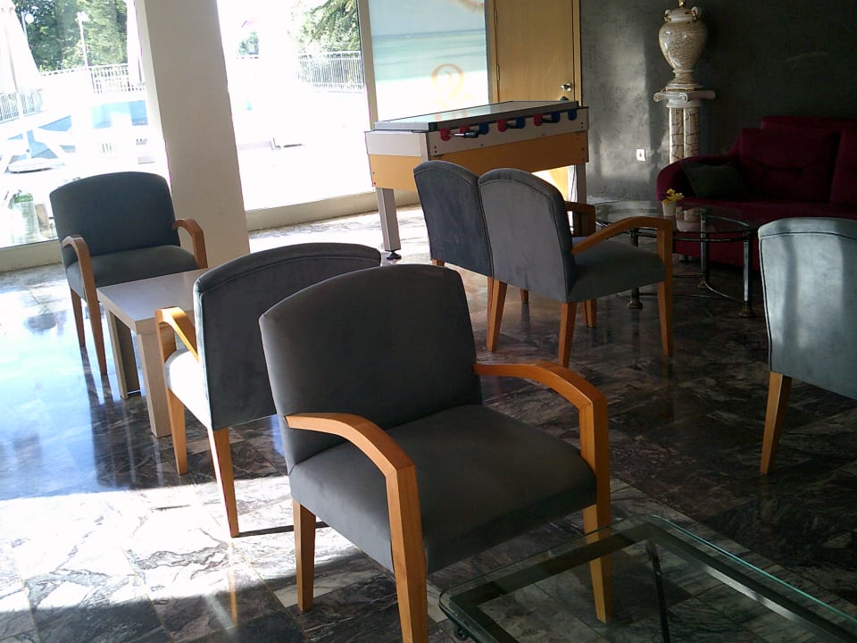 Lobby Hotel Sirma